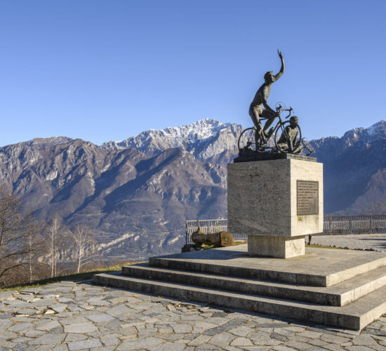 Monumento Ghisallo